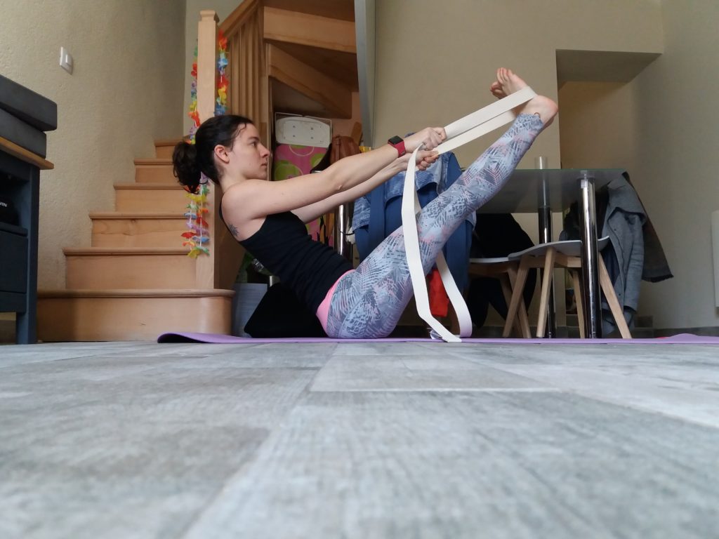 la flexibilité et l'équilibre pour Les débutants/yogis 2 Blocs de Yoga en Mousse EVA 1 Sangle de Yoga avec Boucle pour améliorer la Force Oursunshine L'ensemble de Blocs de Yoga et de Sangles