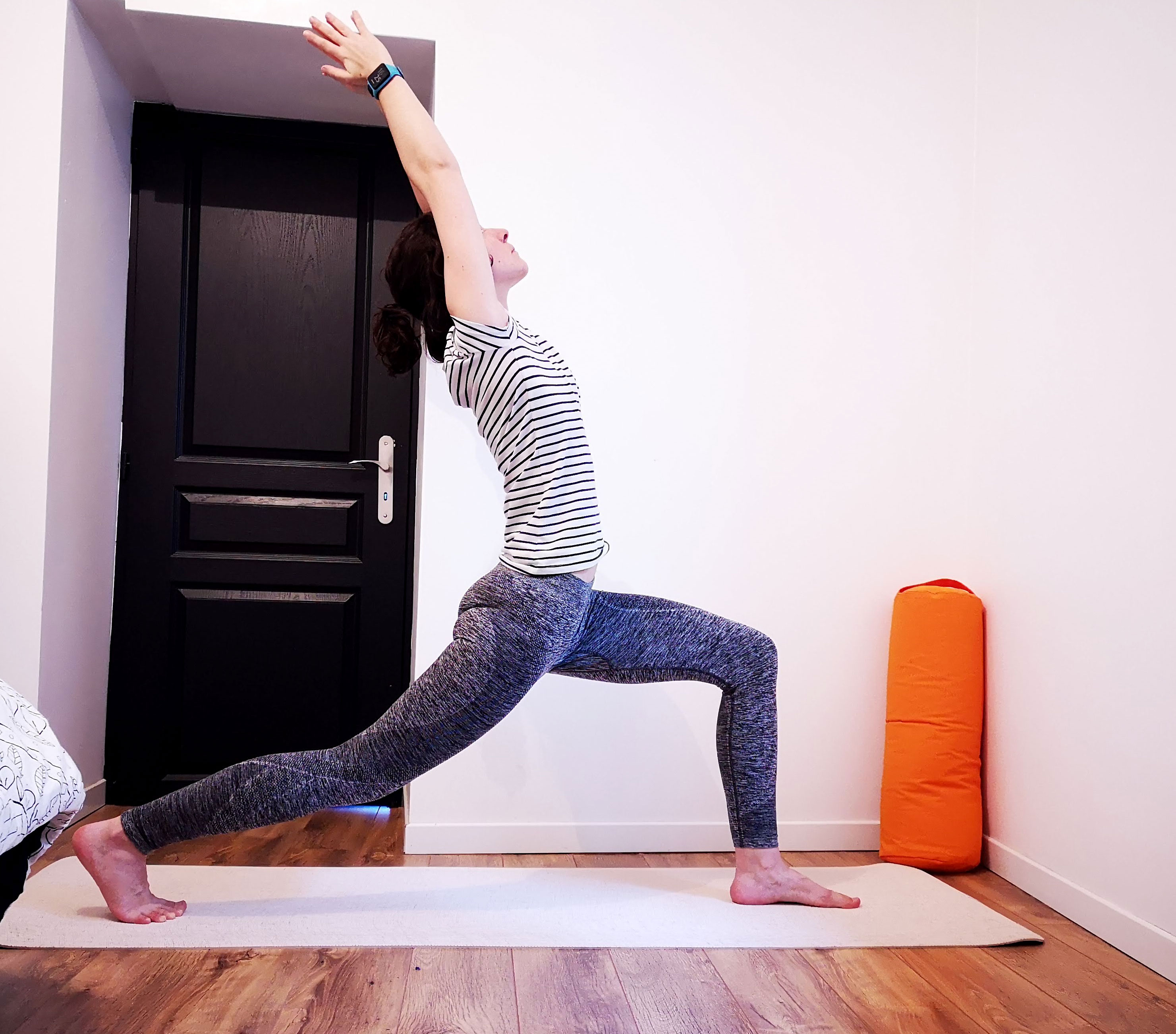 yoga anjaneyasana